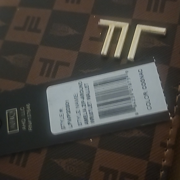 Wallet - Picture 3 of 3